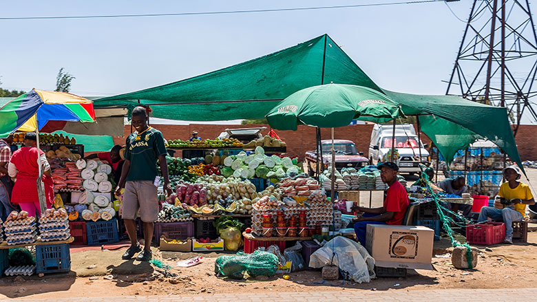 za-new-study-finds-immigrants-in-south-africa-generate-jobs-for-locals-780x439